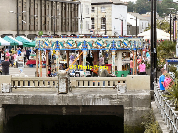 Photo 6"x4" Lemon Quay Piazza Truro c2010