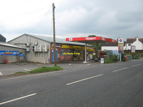 Photo 6"x4" Filling Station and shop Bronllys Talgarth\/SO1533 c2010