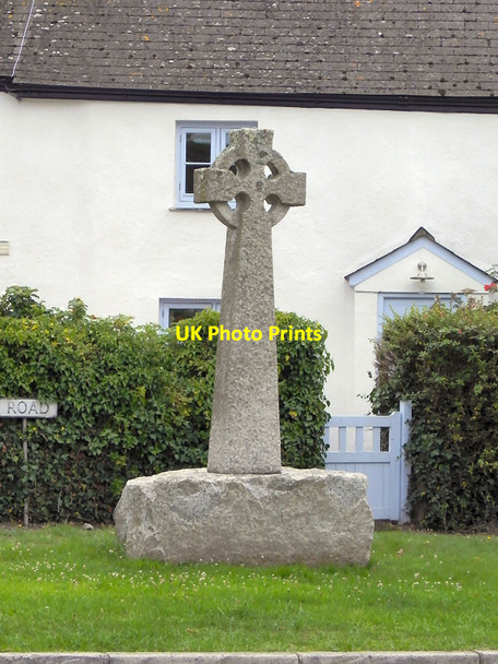 Photo 6"x4" Mawnan Smith Millennium Cross Mawnan Smith c2010