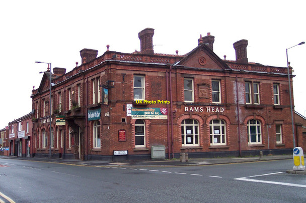 Photo 6"x4" The Rams Head public house Haydock Haydock c2010