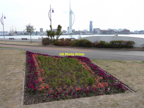 Photo 6"x4" Garden, Gosport, Hampshire Newtown\/SZ6199 c2010