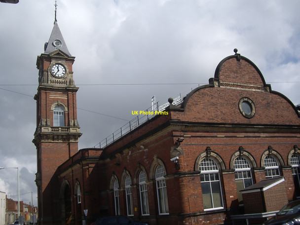 Photo 6"x4" Clock tower, Bank Top Station Darlington c2010