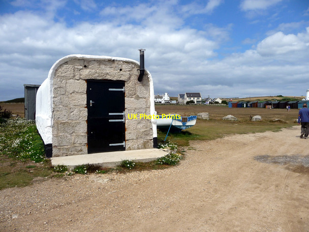 Photo 6"x4" Beach Hut, Portland Bill, Dorset Southwell\/SY6870 c2010