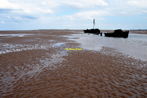 Photo 6"x4" SS Vina - The Brancaster Wreck Brancaster Staithe c2010