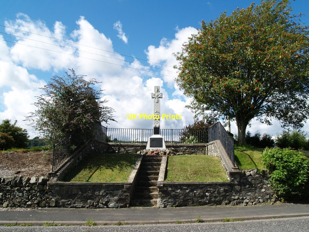 Photo 6"x4" War Memorial, Ringford. Ringford c2010