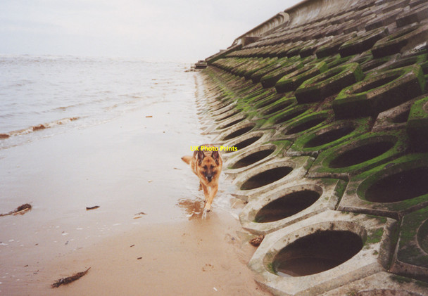 Photo 6"x4" Sea wall at Starr Gate Squires Gate c2002