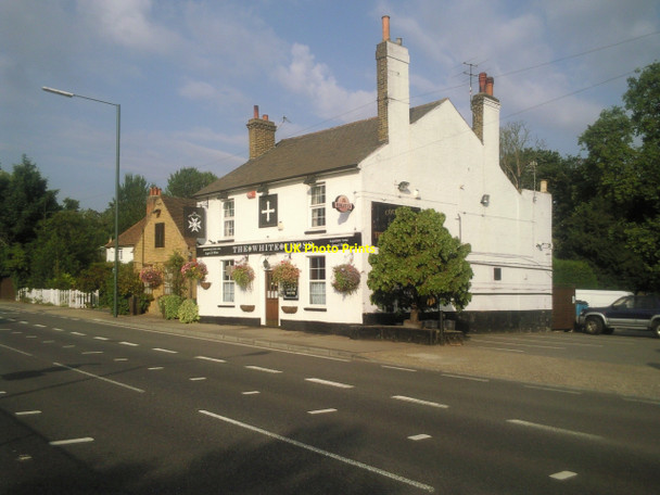 Photo 6"x4" The White Cross, North Cray Road North Cray c2010