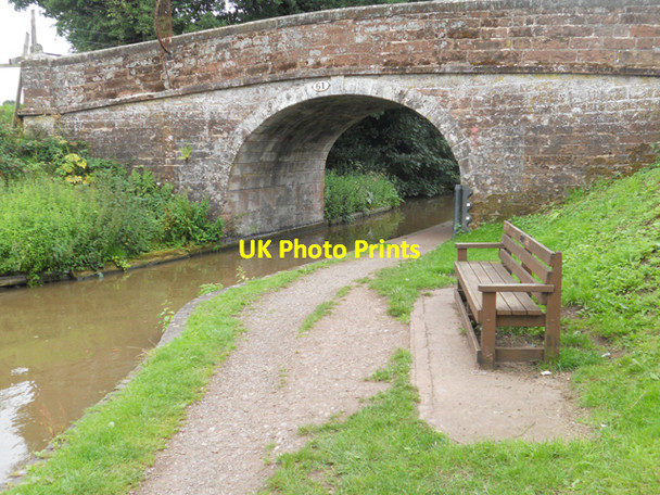 Photo 6"x4" Bridge 61 on the Shropshire Union Canal Market Drayton c2010