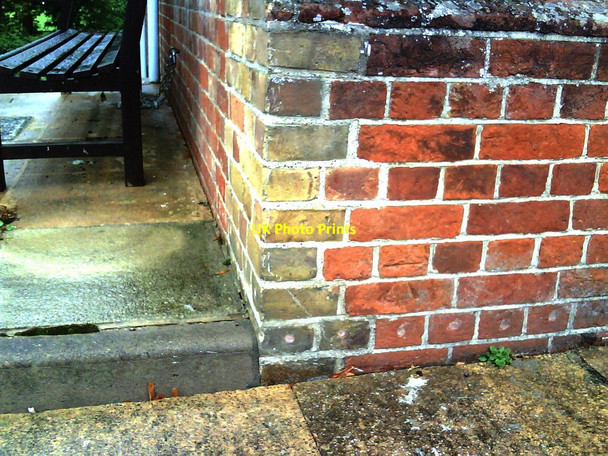 Photo 6"x4" Benchmark on south angle of Milham Ford Building Oxford\/SP5106 c2010