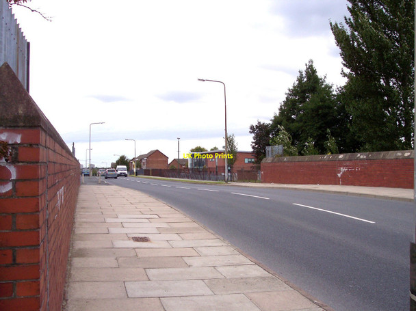 Photo 6"x4" The railway bridge on Longview Drive Huyton-With-Roby c2010