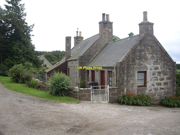 Photo 6"x4" Craiglug farmhouse Blacktop c2010