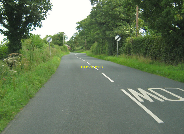 Photo 6"x4" End of the speed limit, Runshaw Lane Ulnes Walton\/SD5019 c2010