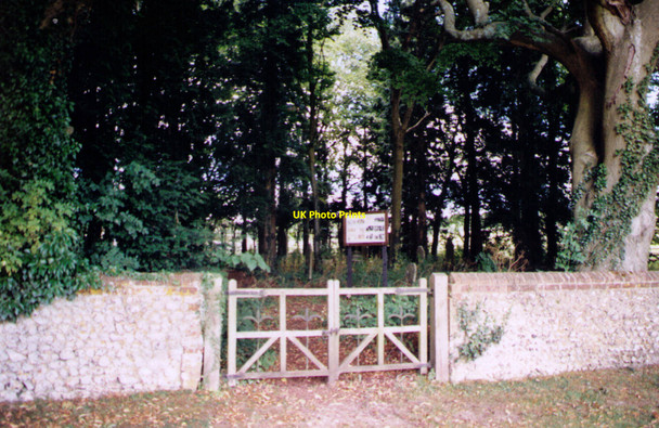 Photo 6"x4" Churchyard for St. Mary, Nutley Axford\/SU6143 c2010