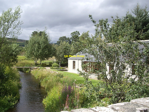 Photo 6"x4" Upstream Mossat Burn Lumsden c2010