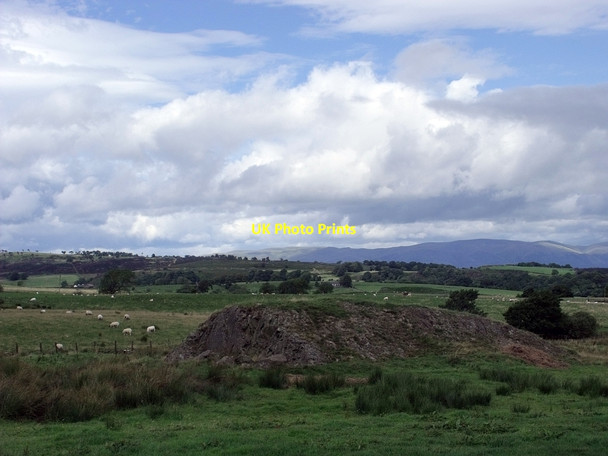 Photo 6"x4" Roche moutonn\u00c3\u00a9e west of Myot Hill Fankerton c2010