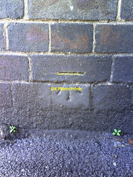 Photo 6"x4" Benchmark on Cattle Market Road railway bridge Barton Hill\/ST6072 c2010