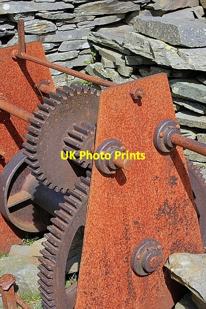 Photo 6"x4" Disused Winch, Saddlestone Main Bank Far End\/SD3098 c2010