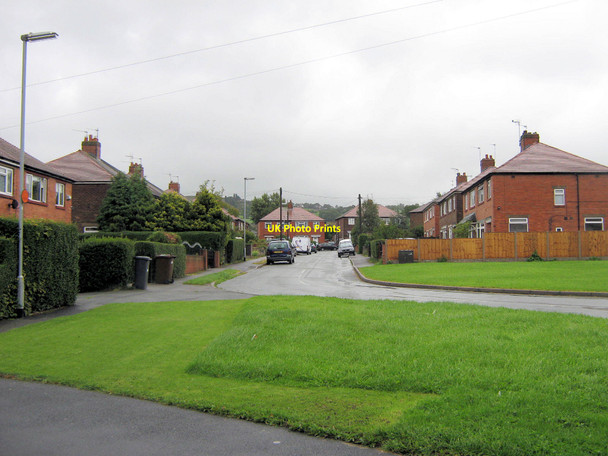 Photo 6"x4" The Uplands going left Biddulph c2010