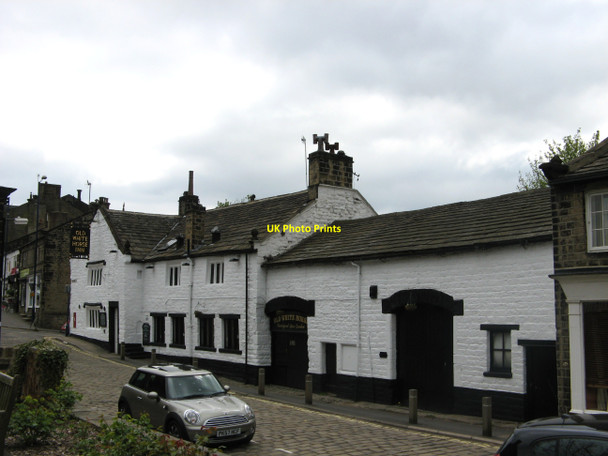 Photo 6"x4" The Old White Horse Inn, Bingley Bingley\/SE1139 c2010
