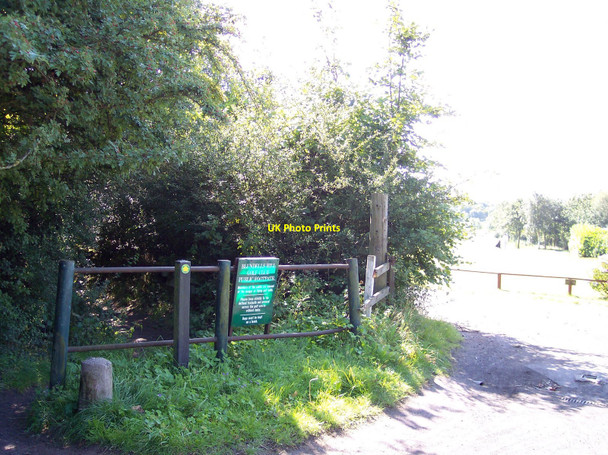 Photo 6"x4" Entrance to public footpath across Blundell's Hill Golf Course Prescot c2010