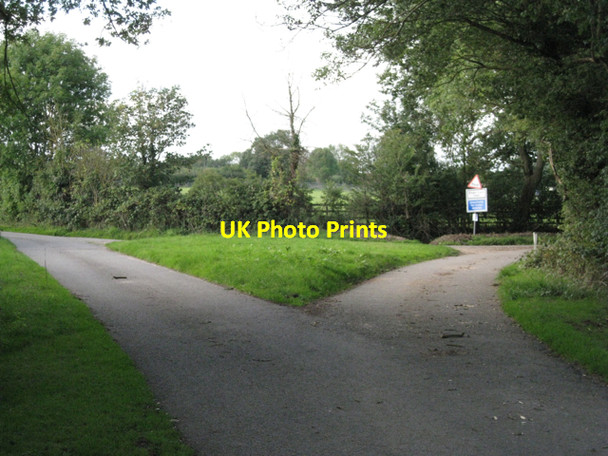 Photo 6"x4" Hole House Lane bears right Copt Green c2010