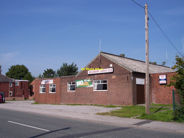 Photo 6"x4" Bickershaw Labour Club Abram c2010