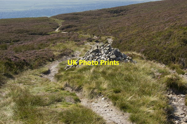 Photo 6"x4" Footpath and cairn Arncliffe c2010