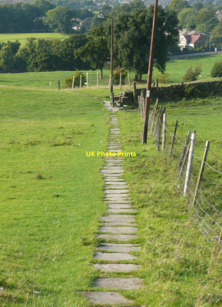 Photo 6"x4" Footpath off Blackley Road, Elland Elland c2010