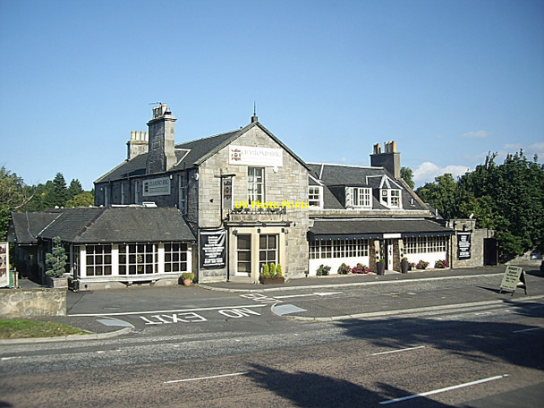 Photo 6"x4" Cramond Brig pub Cramond Bridge c2010
