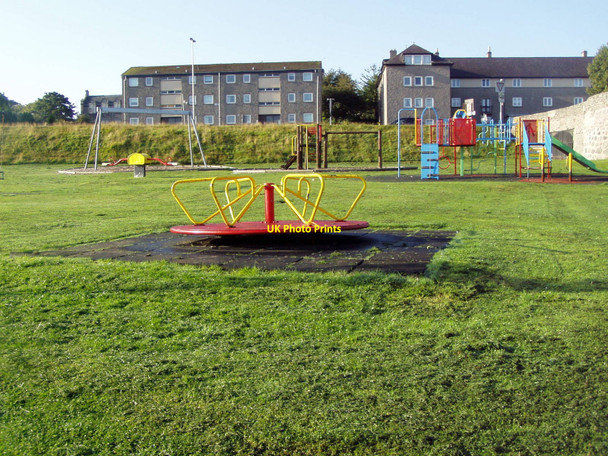 Photo 6"x4" Play equipment near SHMU Aberdeen\/NJ9206 c2010