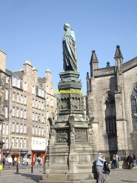 Photo 6"x4" Monument to 5th Duke of Buccleuch Edinburgh c2010