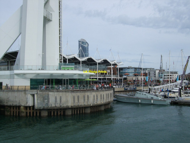 Photo 6"x4" Gunwharf Quay - Harbour side Newtown\/SZ6199 c2010