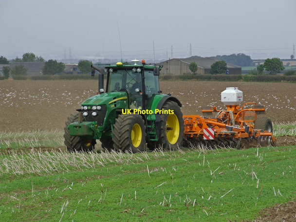 Photo 6"x4" Cultivating on Elsham Hill Worlaby\/TA0113 c2010