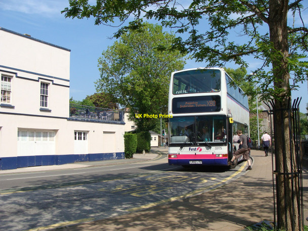 Photo 6"x4" Bus X80 at bus stop near The Plains, Totnes Totnes c2010