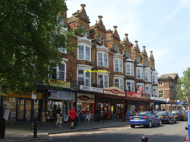 Photo 6"x4" Splendid terrace of shops and dwellings, Torbay Road, Paignton Paignton c2010