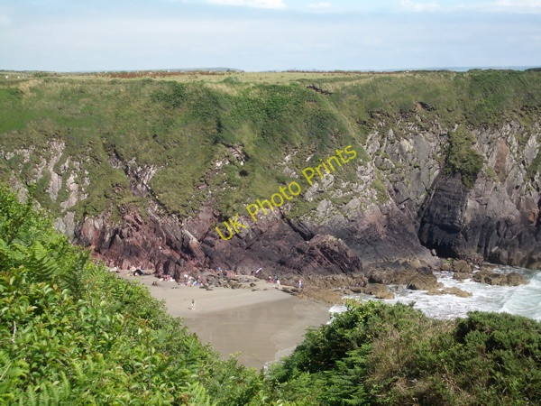 Photo 6"x4" Caerfai Beach St David's\/Tyddewi c2009