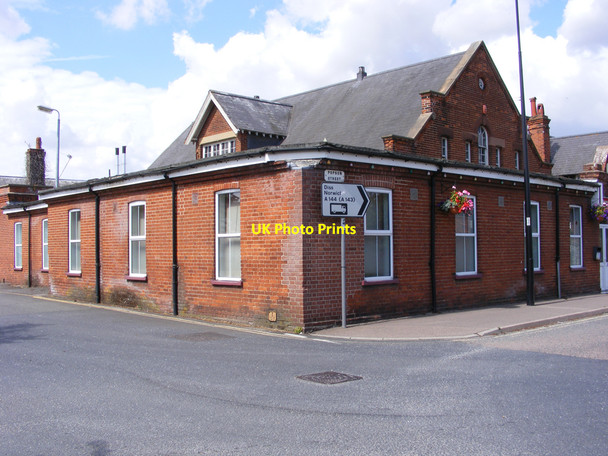 Photo 6"x4" Junction of Chaucer Street and Popson Street Bungay c2010