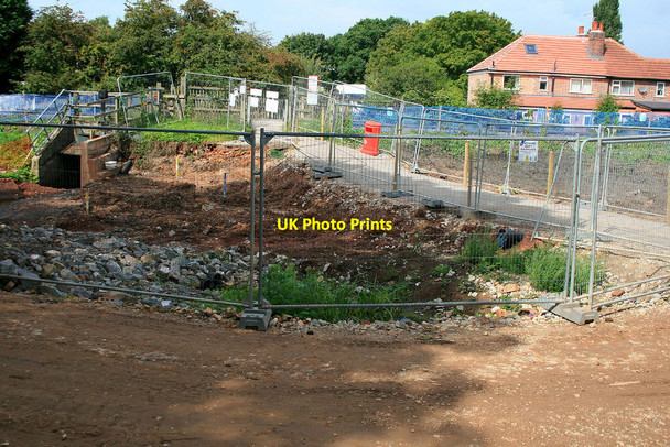 Photo 6"x4" Flood bank work by the level crossing Beeston\/SK5236 c2010