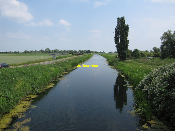 Photo 6"x4" Twenty Foot River Chainbridge c2010