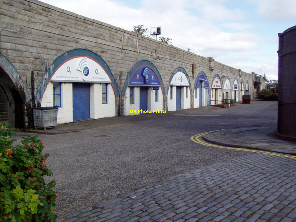 Photo 6"x4" Railway arches earning rent Aberdeen\/NJ9206 c2010