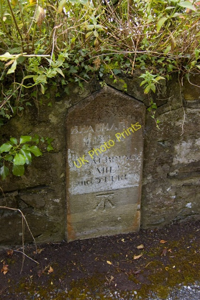 Photo 6"x4" Beaumaris milestone Beaumaris c2009