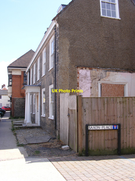 Photo 6"x4" Junction of Saxon Place and Broad Street Bungay c2010