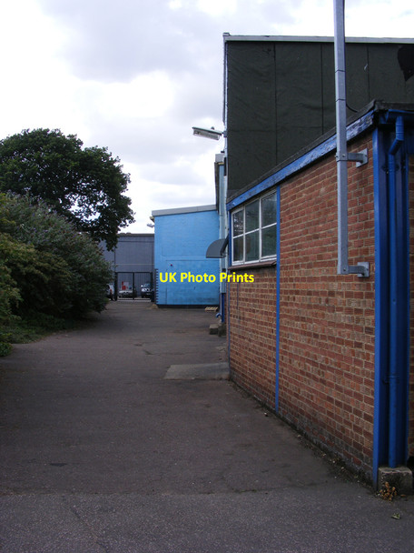 Photo 6"x4" Footpath by the Printing Works Bungay c2010 P1
