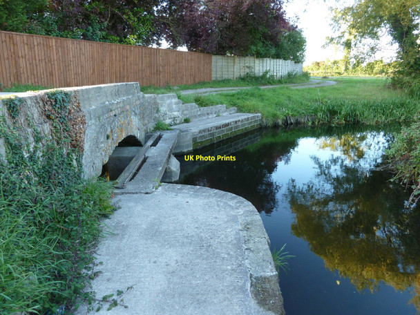 Photo 6"x4" Sluice gate and bridge, Goldcliff Goldcliff c2010