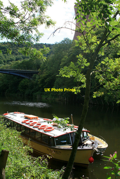 Photo 6"x4" Leisure boat at leisure Benthall\/SJ6602 c2010