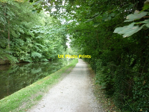 Photo 6"x4" Walking along the Leeds to Liverpool Canal #127 Baildon c2010