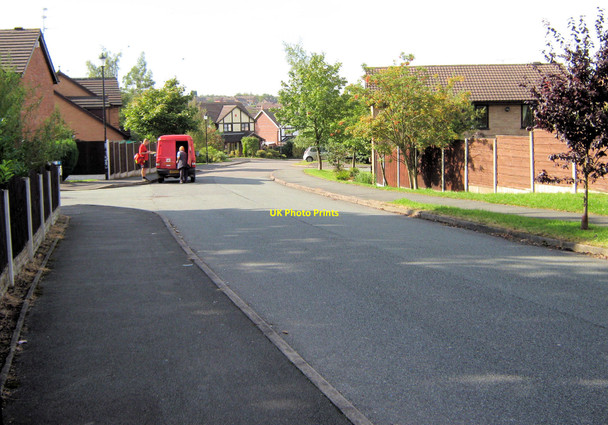 Photo 6"x4" Dropping down Torville Drive Biddulph c2010