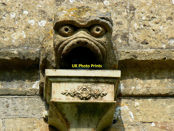 Photo 6"x4" Gargoyle, St Mary's Church, Lydiard Tregoze, Swindon (4) Grange Park\/SU1084 c2010