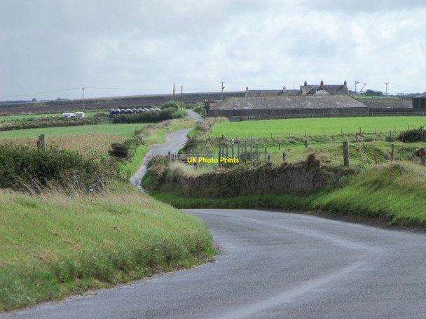 Photo 6"x4" Newton Farm, south of Rhoscrowther, Pembrokeshire Rhoscrowther c2010