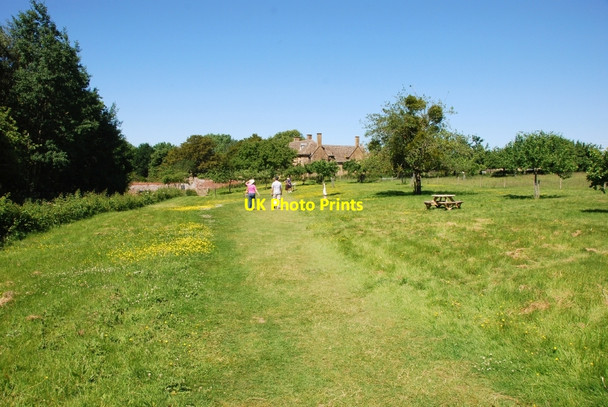 Photo 6"x4" Tintinhull House: Field from Car Park Tintinhull c2010